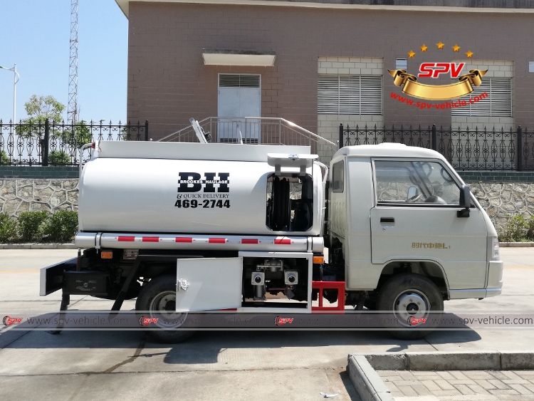 Mini Fuel Tanker Forland 500 Gallons - RS Mini Fuel Tanker Forland 500 Gallons - RS